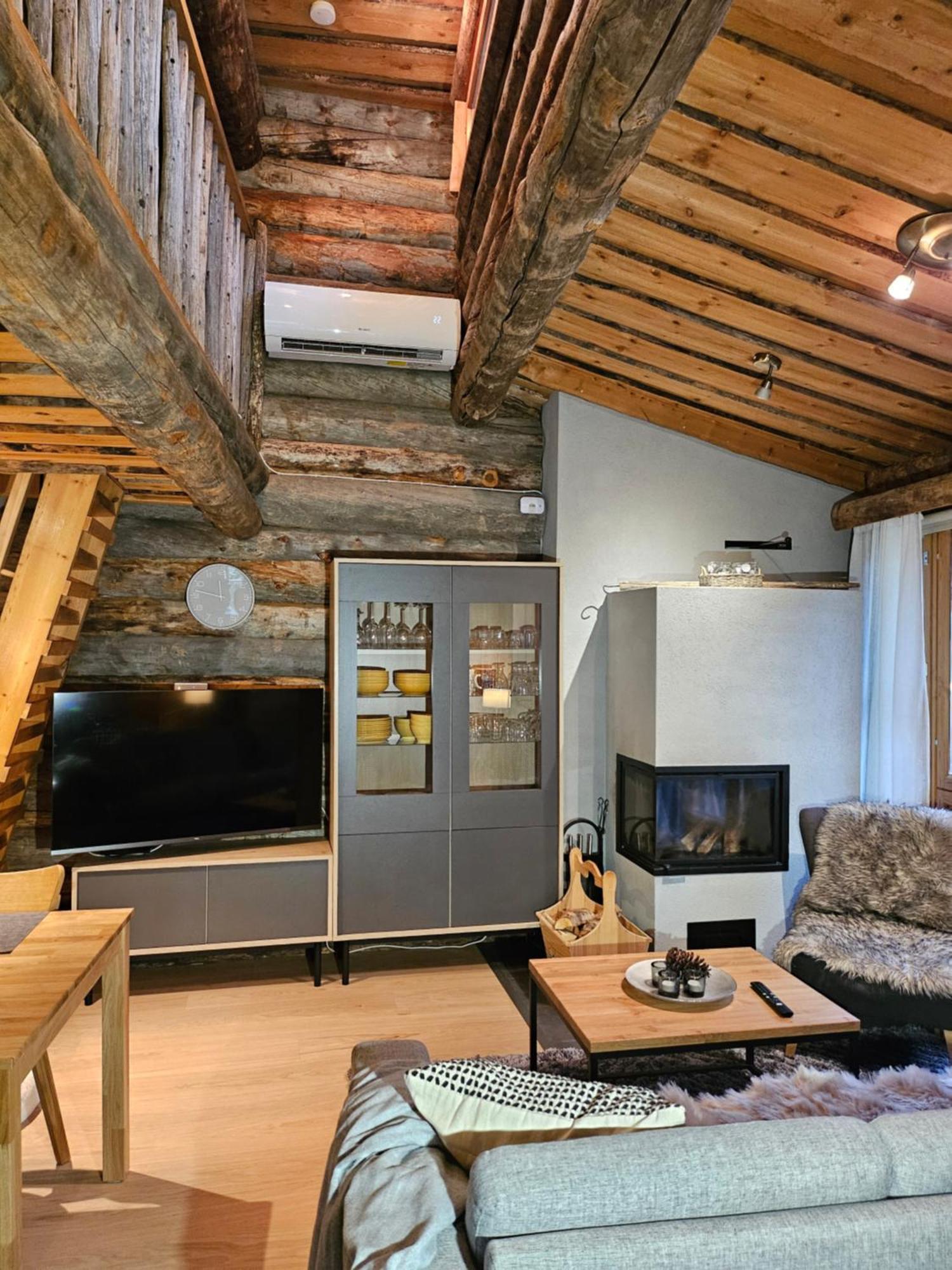 Salmikankaankelo C4 Ruka Esterno foto